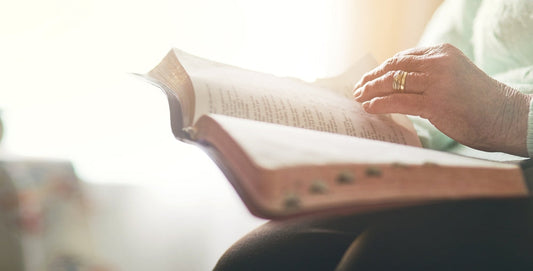 What Is the Inductive Bible Study Method and How to Try It