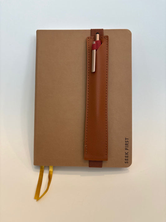 Elastic Pen Holder